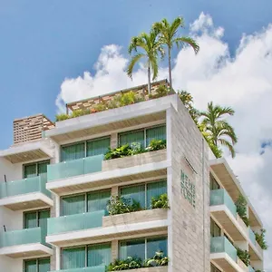 newport-house-playa-boutique-hotel-beach-club-access.tulum-hotels.net/