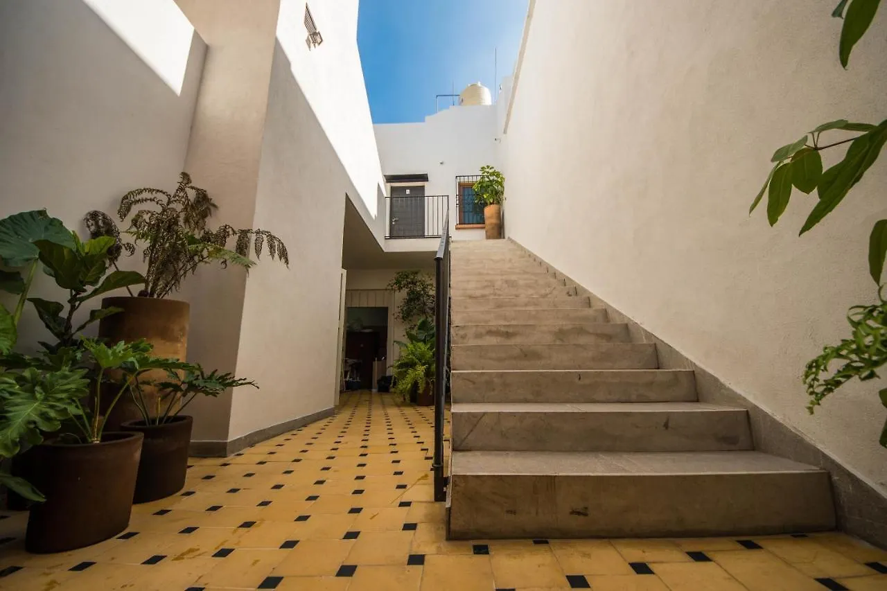 Casa Montore By Barrio Mexico グアダラハラ